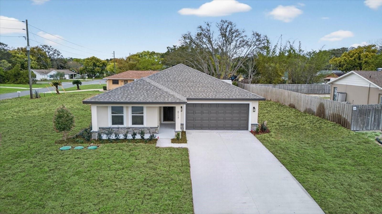 SPRING HILL - Residential