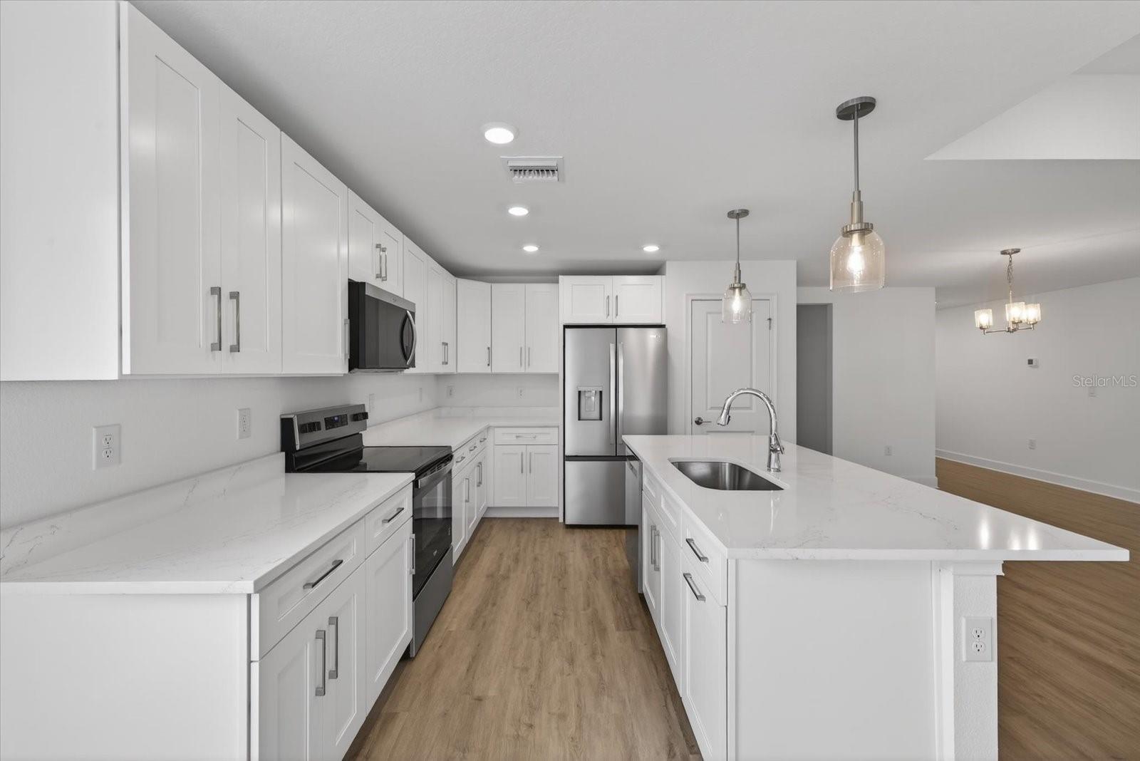 SPRING HILL - Residential