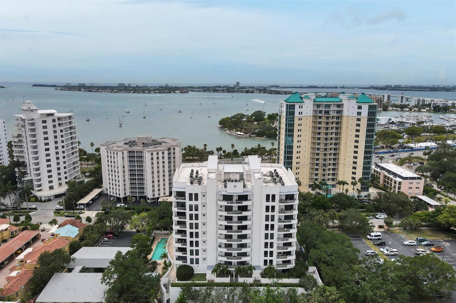 THE SAVOY ON PALM - Residential