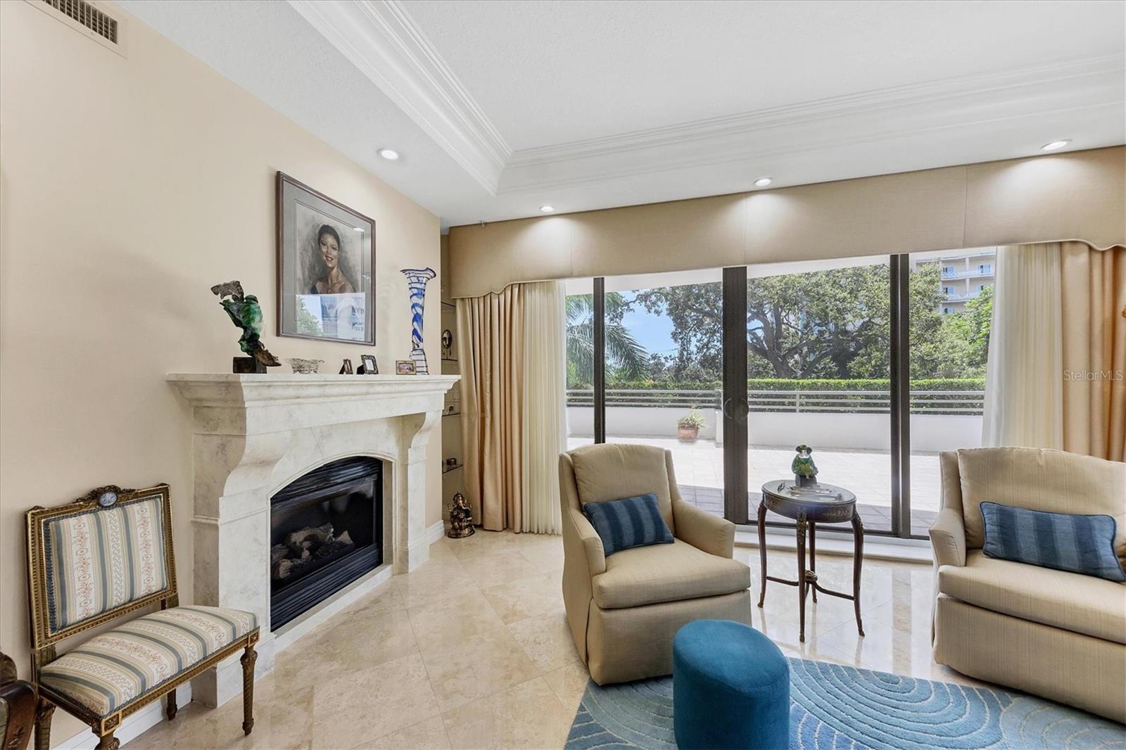 THE SAVOY ON PALM - Residential