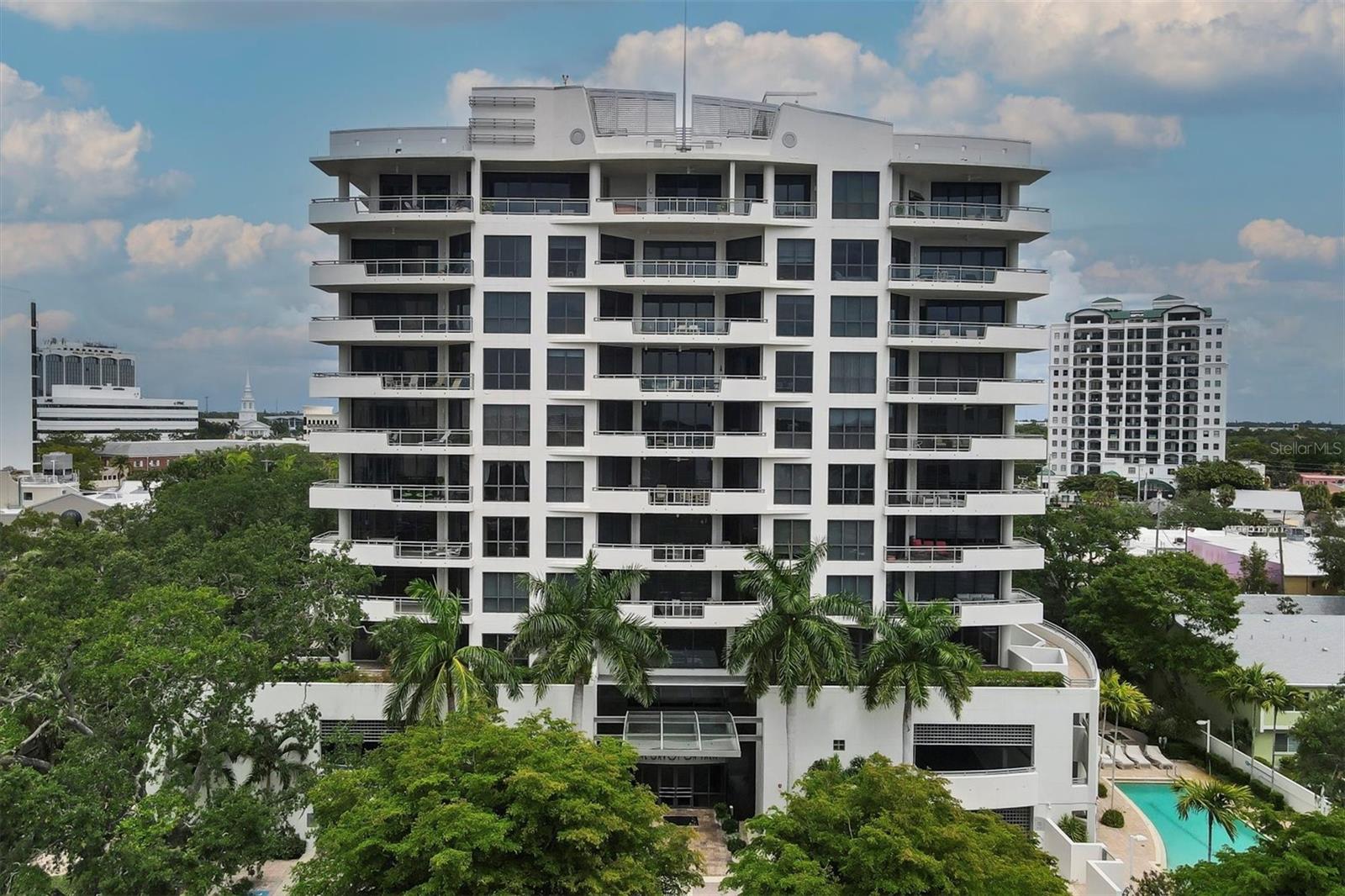 THE SAVOY ON PALM - Residential