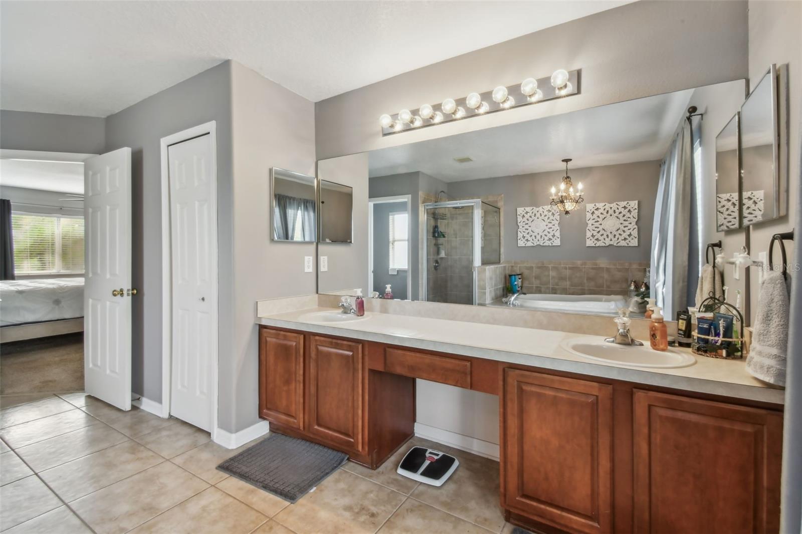 SUMMERFIELD VILLAGE 1 TR 21 - Residential