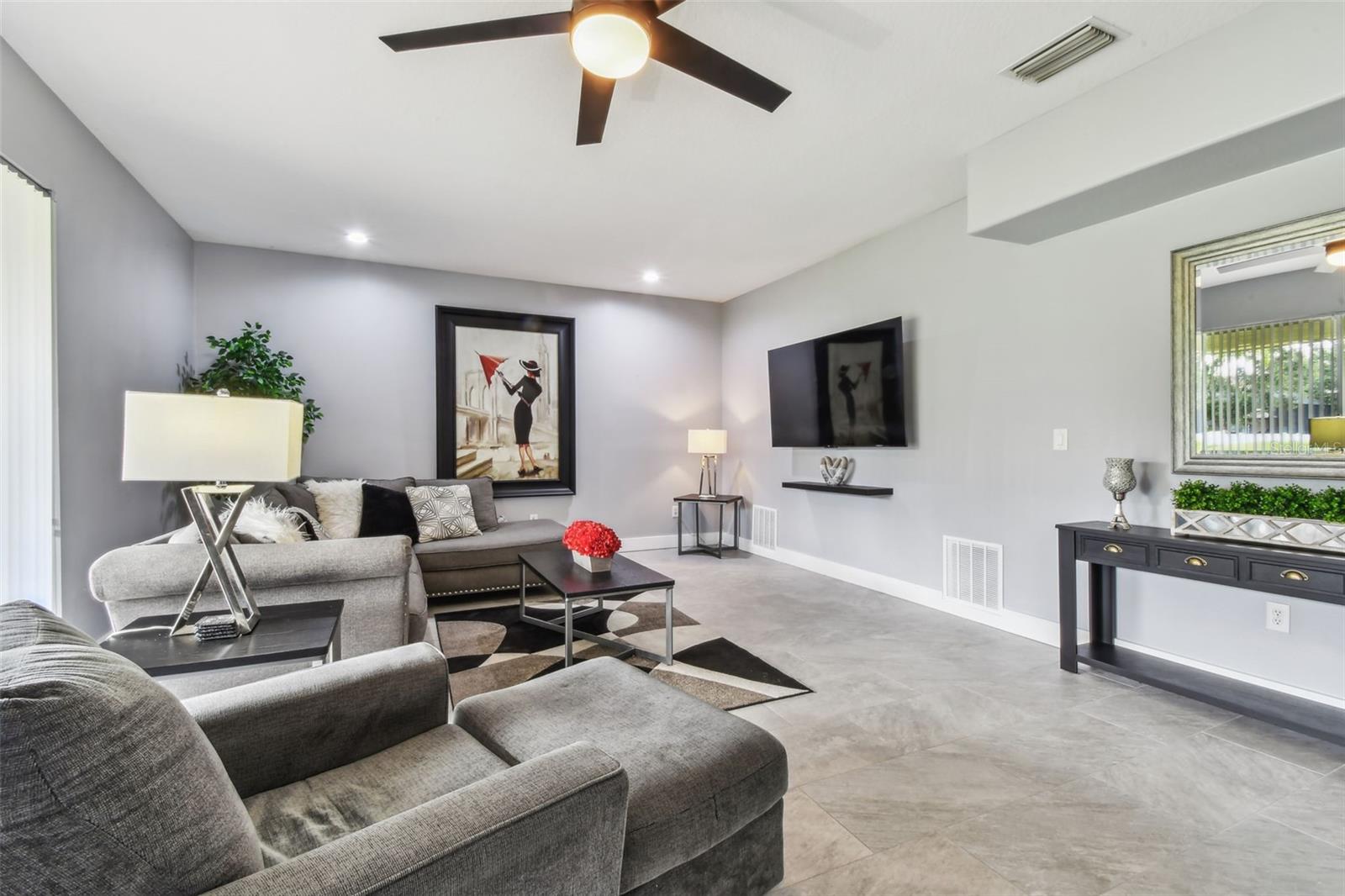 SUMMERFIELD VILLAGE 1 TR 21 - Residential