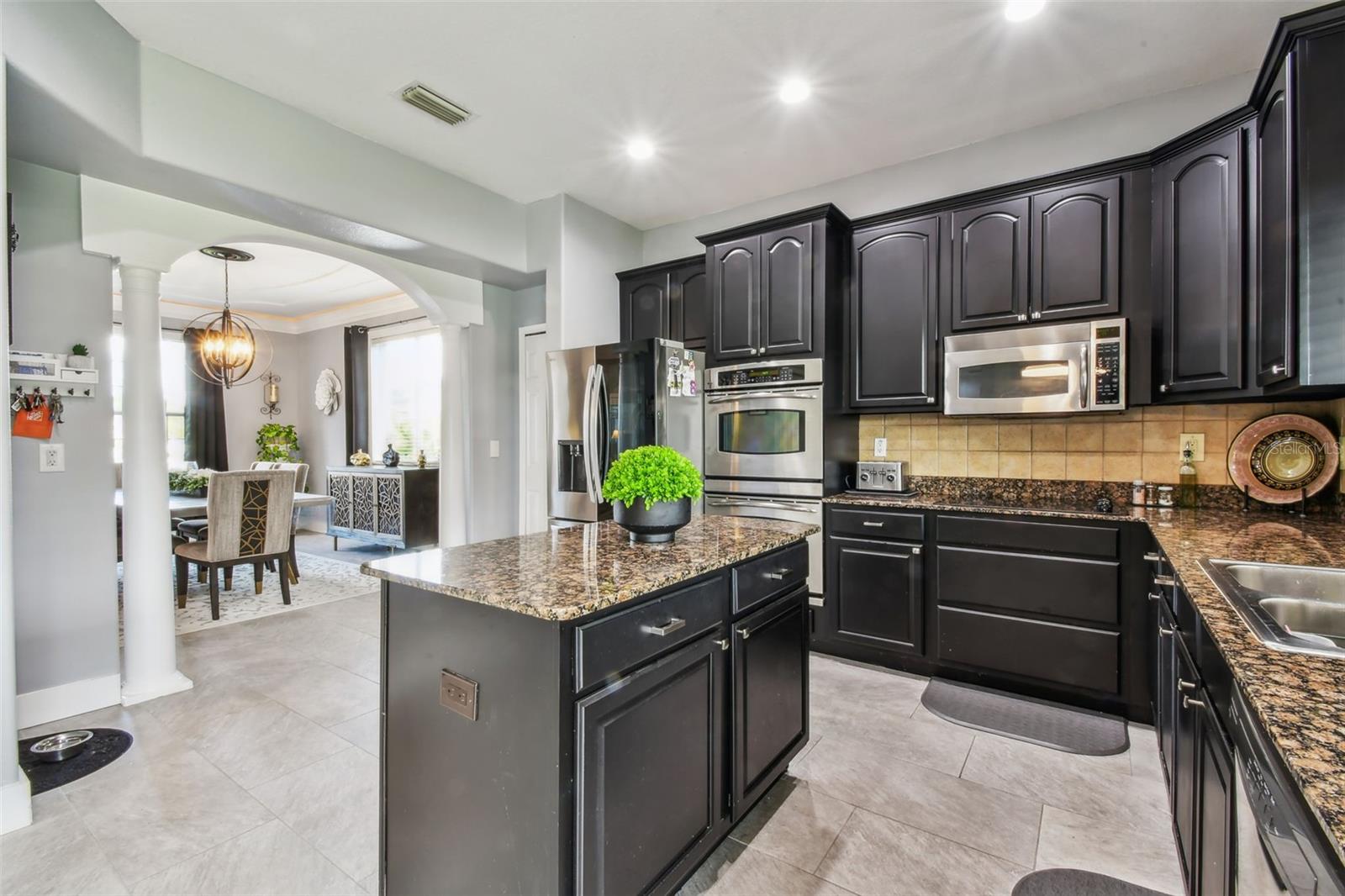 SUMMERFIELD VILLAGE 1 TR 21 - Residential