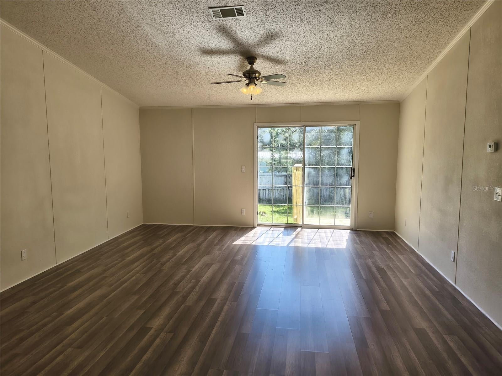 4703 S HATTERAY POINT