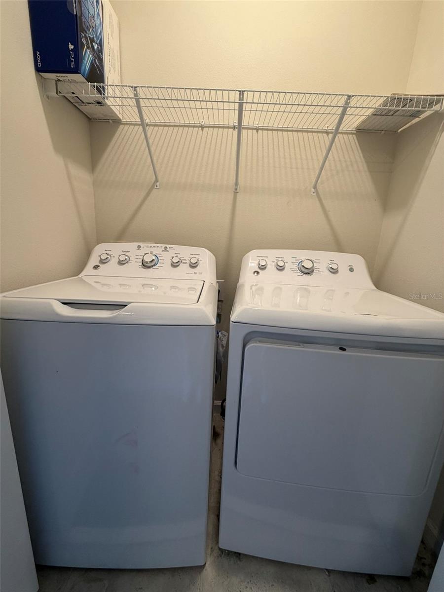 ECON TRLS PH 2 - Residential Lease