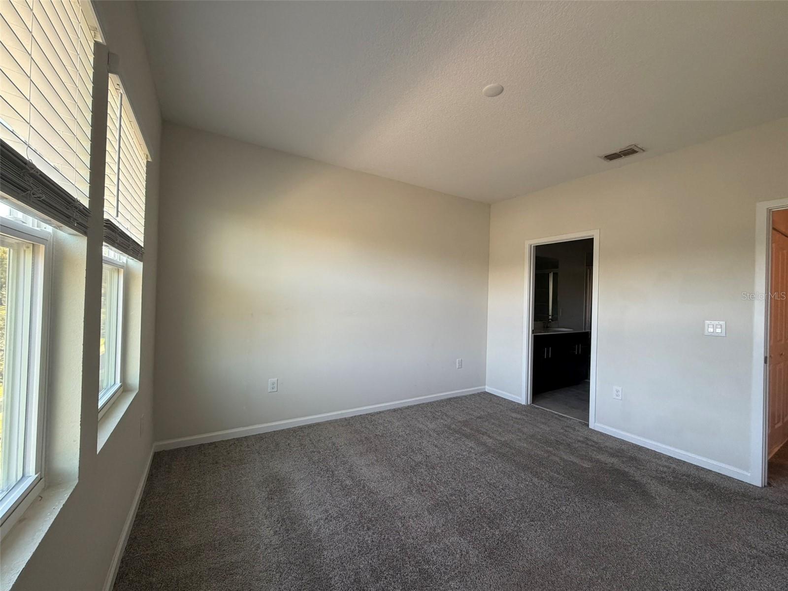 ECON TRLS PH 2 - Residential Lease