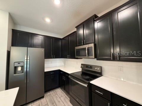 ECON TRLS PH 2 - Residential Lease