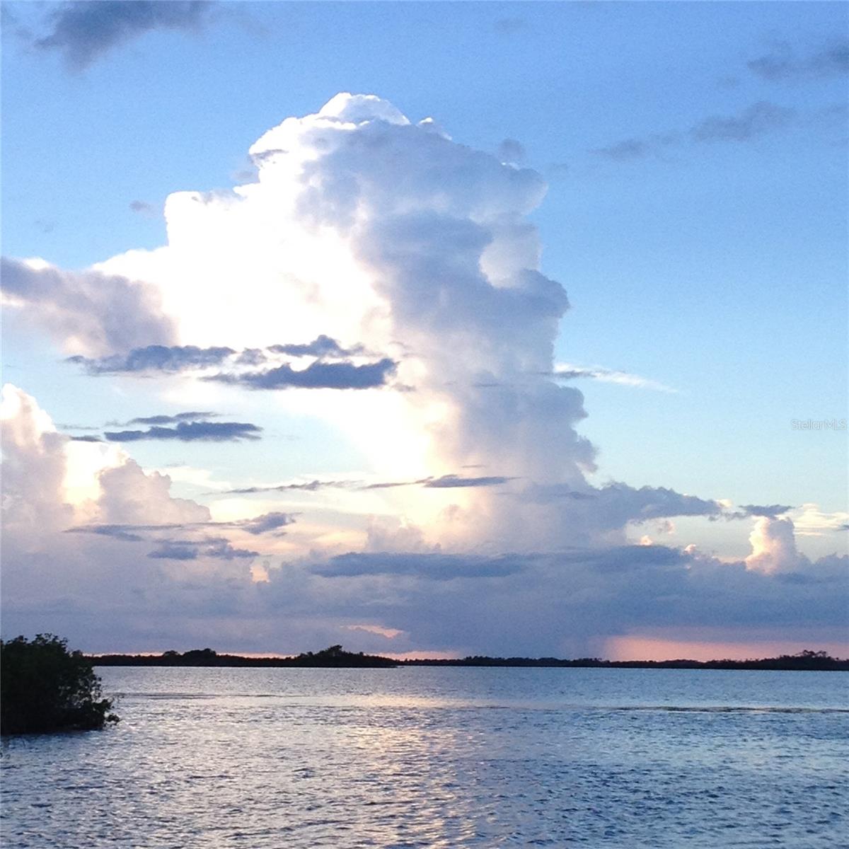 WOODS N WATERS UNREC SUB - Residential