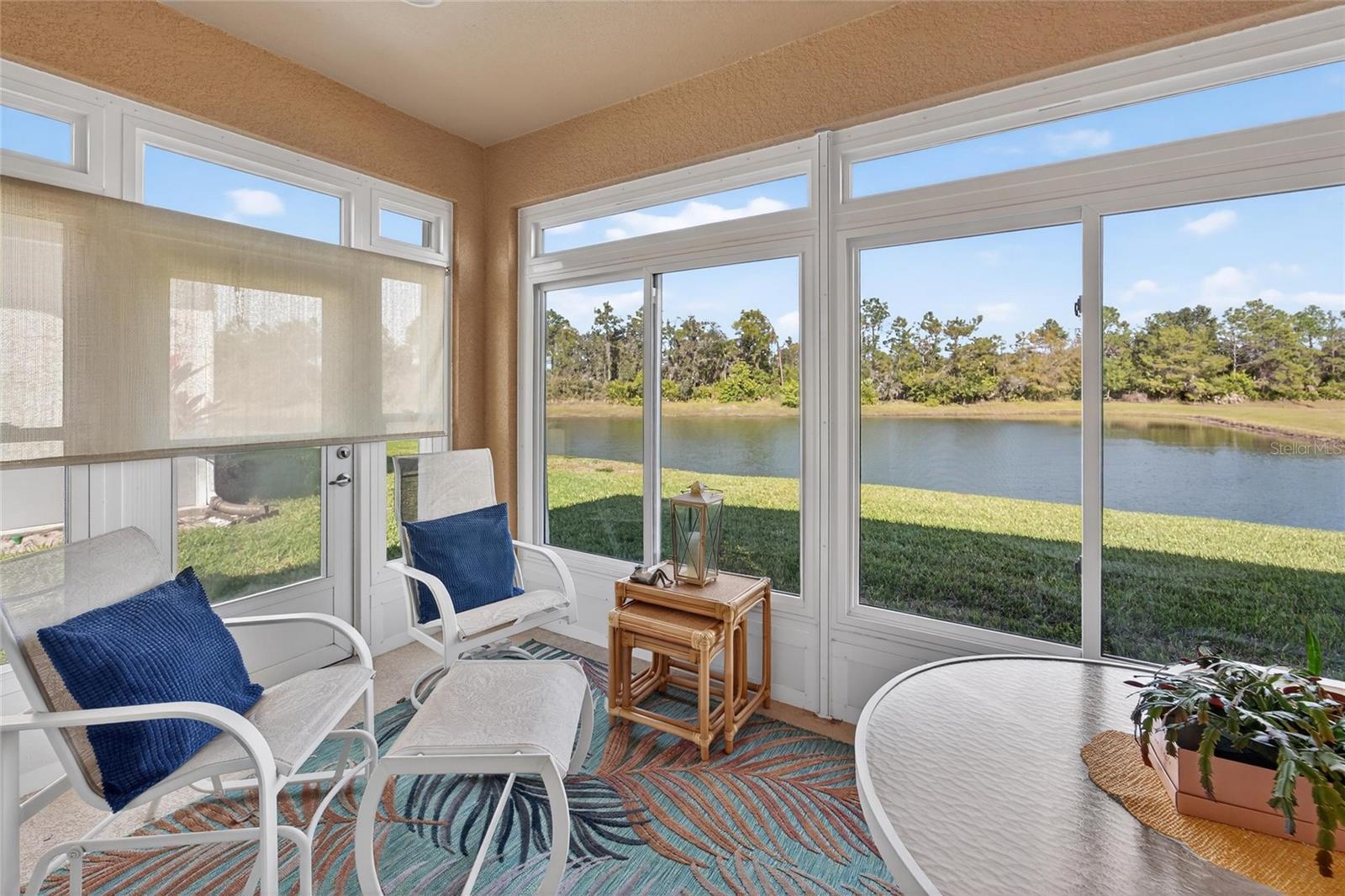 OAKLEY GREEN CONDO - Residential