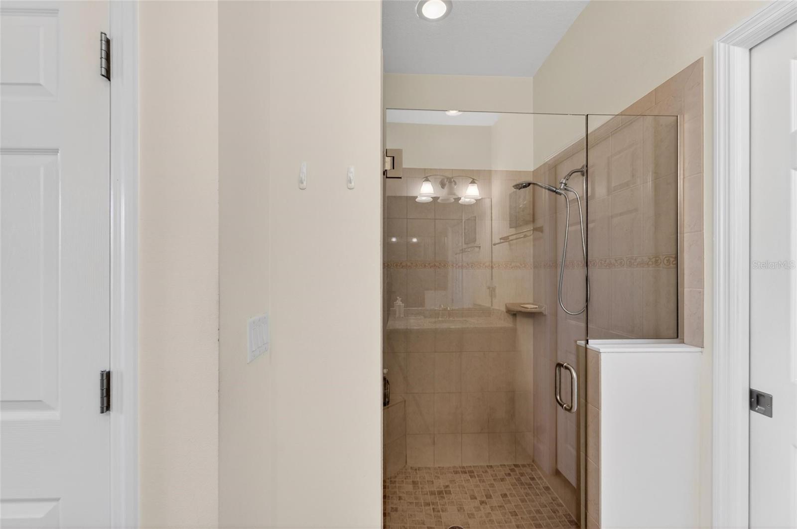 OAKLEY GREEN CONDO - Residential