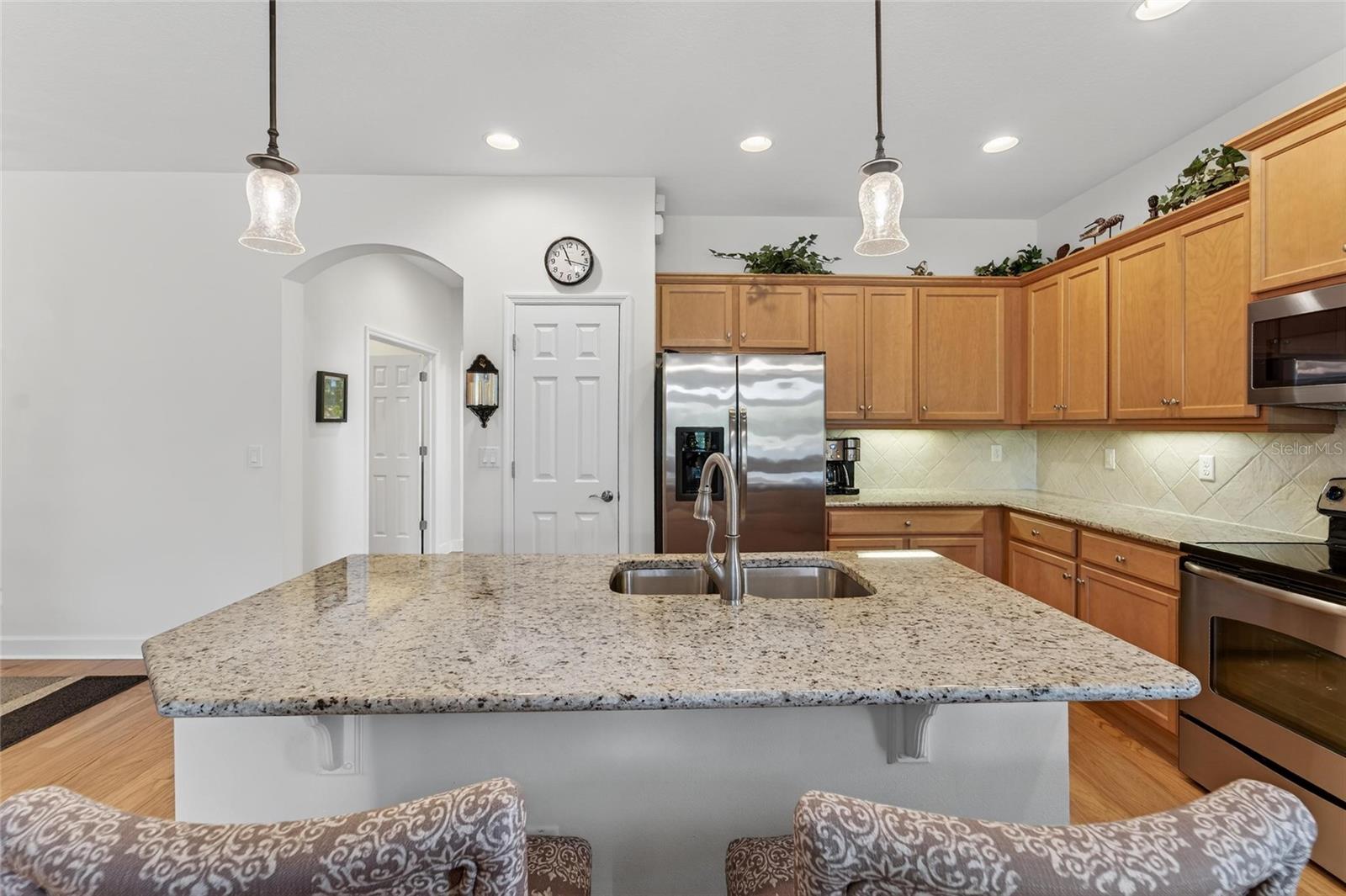 OAKLEY GREEN CONDO - Residential