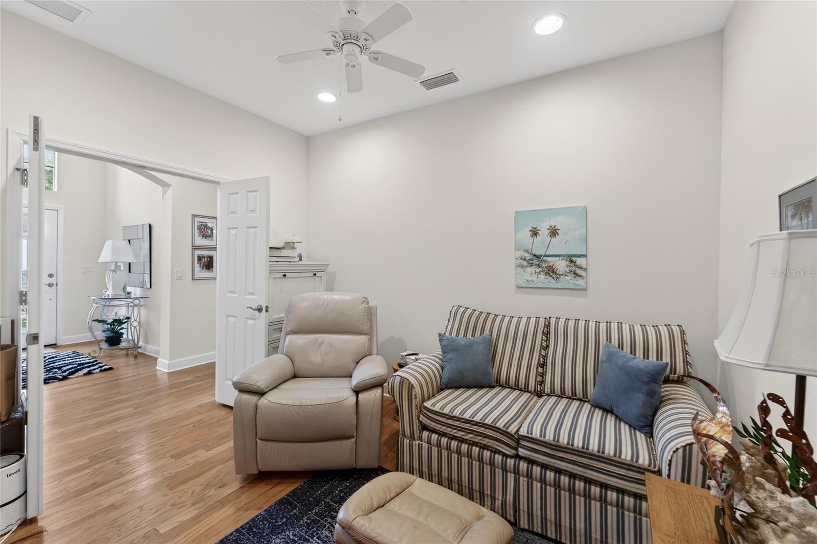 OAKLEY GREEN CONDO - Residential