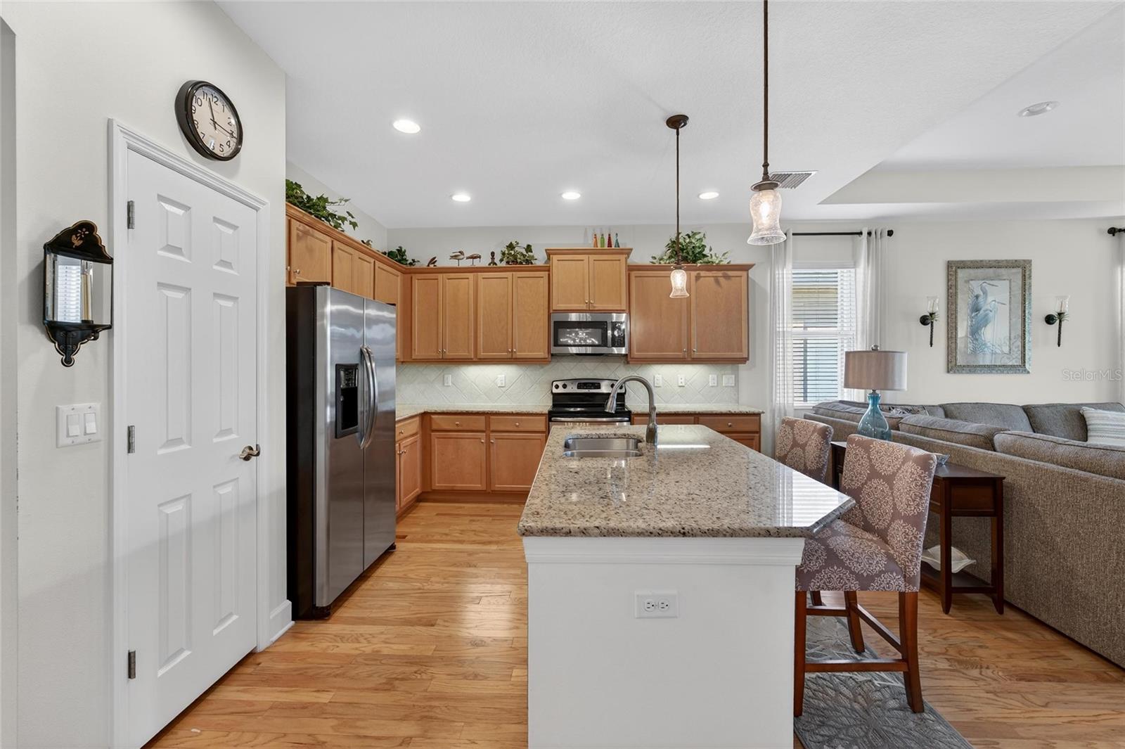 OAKLEY GREEN CONDO - Residential