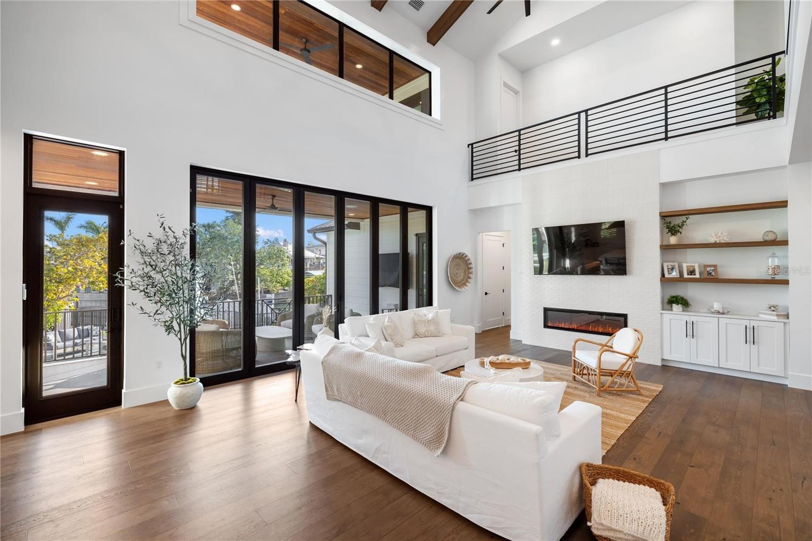 OCEAN BEACH REP - Residential