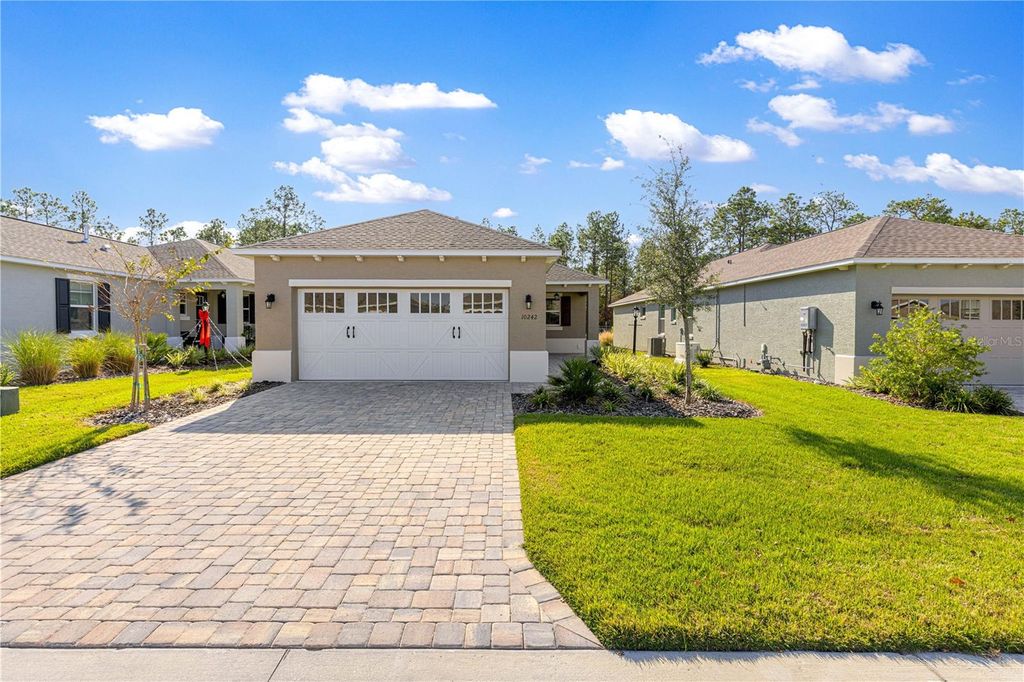 Photo of 10242 SW 99th Lane, Ocala, FL 34481 (MLS # OM714639)
