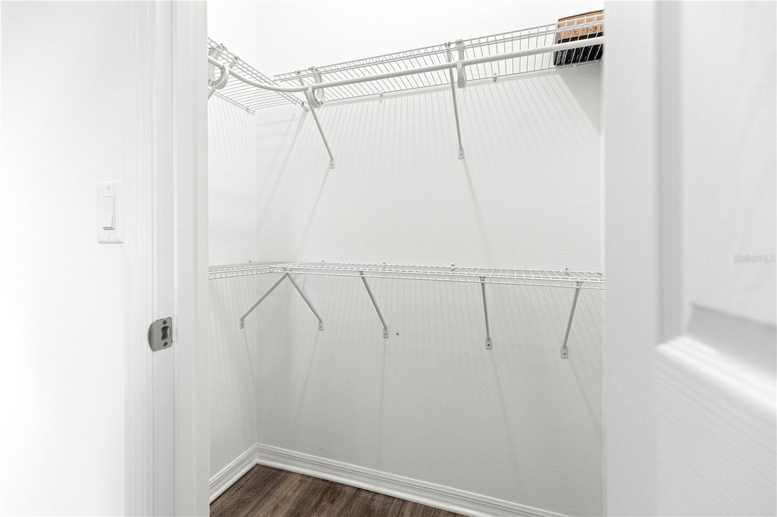 ON TOP OF THE WORLD - Residential