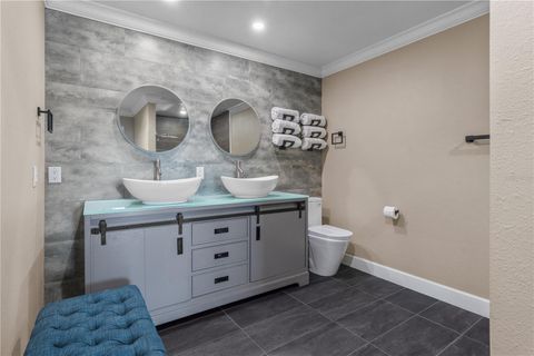 Tiny photo for 3105 S Lakeshore Court, Eustis, FL 32726 (MLS # O6381399)