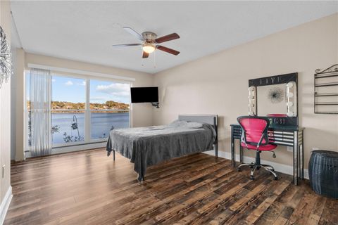 Tiny photo for 3105 S Lakeshore Court, Eustis, FL 32726 (MLS # O6381399)