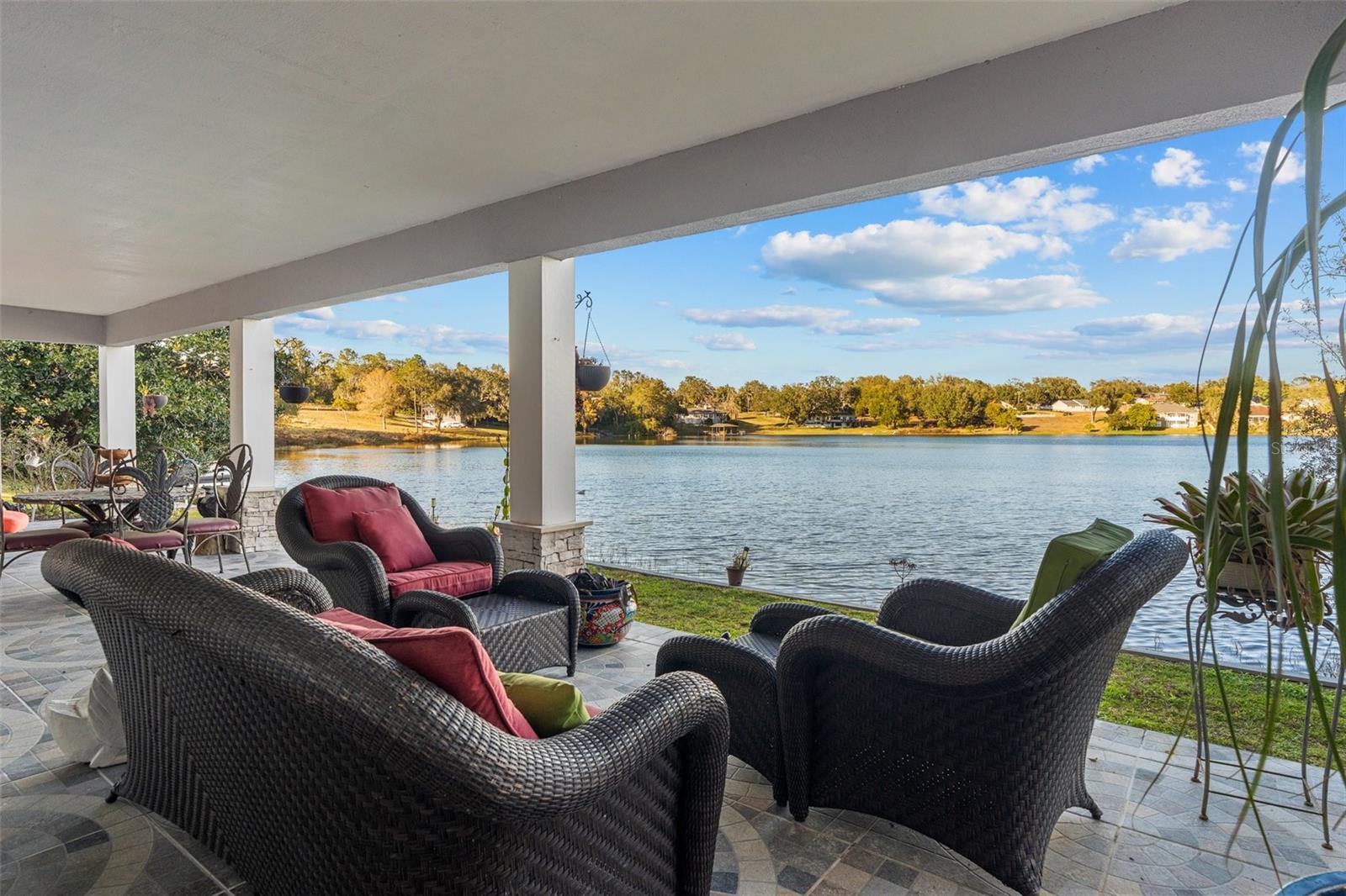 ACREAGE & UNREC - Residential