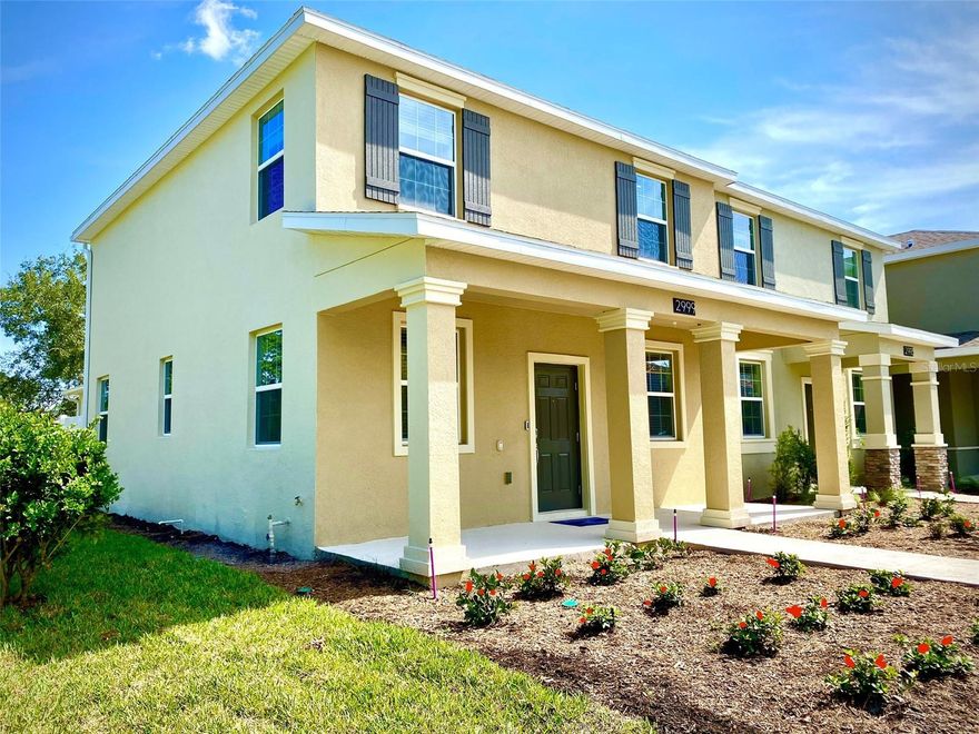 Location, location, location! Discover this beautiful corner townhome in the exclusive community of The Fountains at Crystal Creek, located in the highly desirable Hunters Creek area of Orlando, Florida.

This property features 3 spacious bedrooms, 2.5 bathrooms, a fully equipped kitchen with all appliances included, and a convenient 2-car garage. As a corner unit, it offers extra privacy, more natural light, and a greater sense of space.

Perfect for those seeking comfort and convenience, just minutes from shopping centers, restaurants, supermarkets, and top-rated schools. Enjoy easy access to major roads including Osceola Parkway and Highway 417, making commuting throughout Orlando a breeze.
Live in one of Orlando's most desirable areas, with everything you need close by.