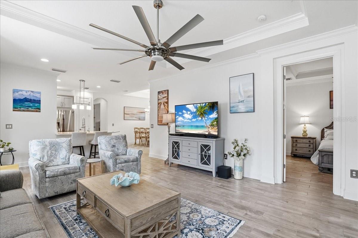 10225 HIGHLAND PARK PLACE