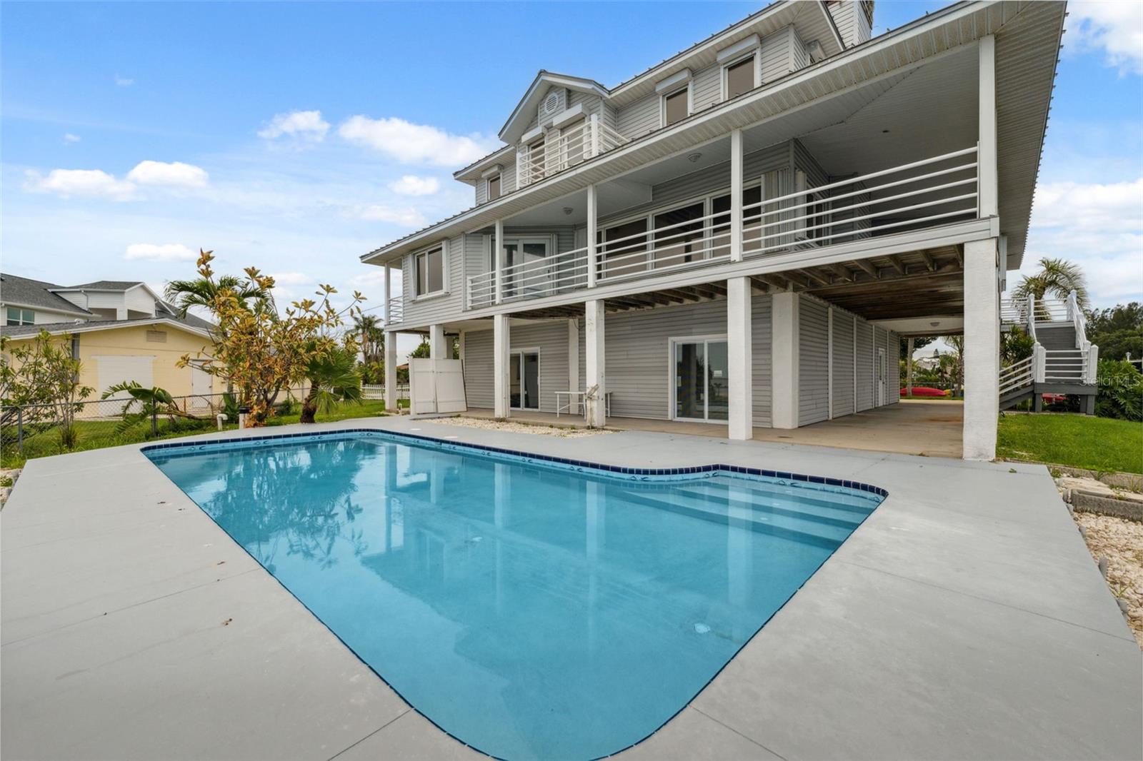 BAILEYS BLUFF ESTATES - Residential