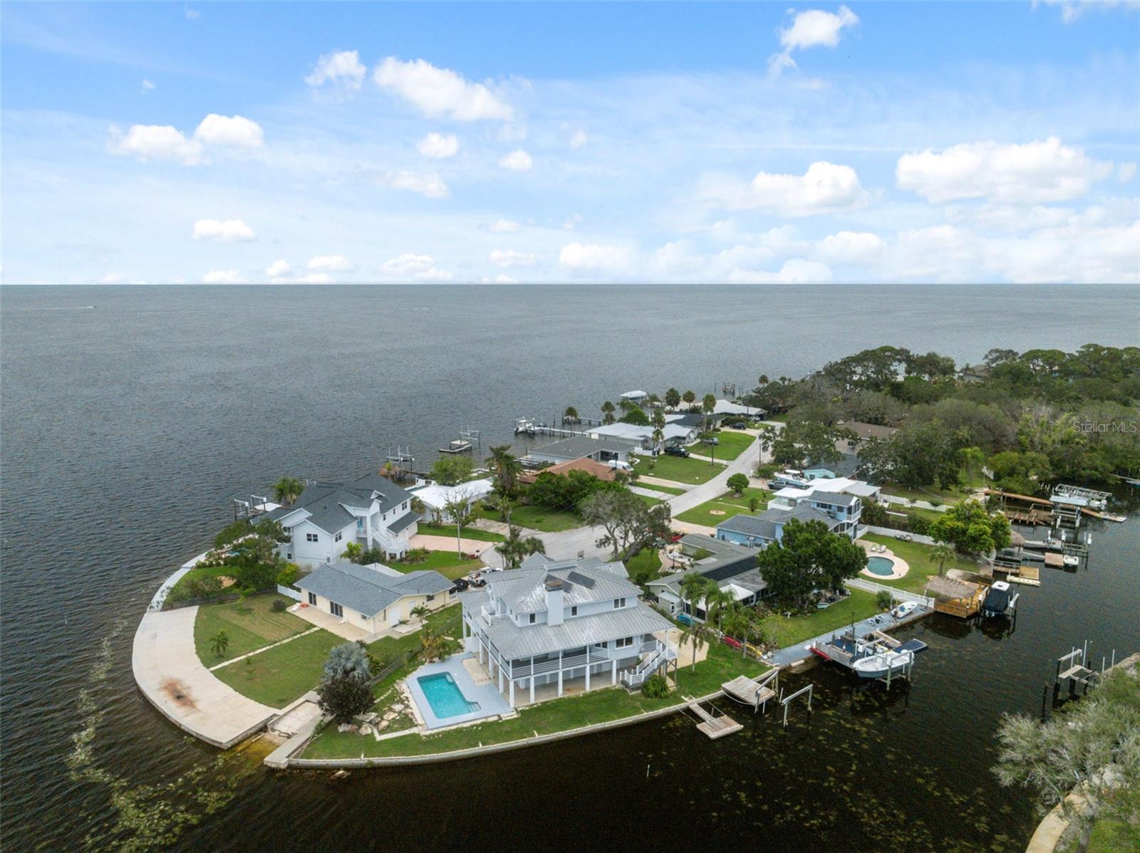 BAILEYS BLUFF ESTATES - Residential