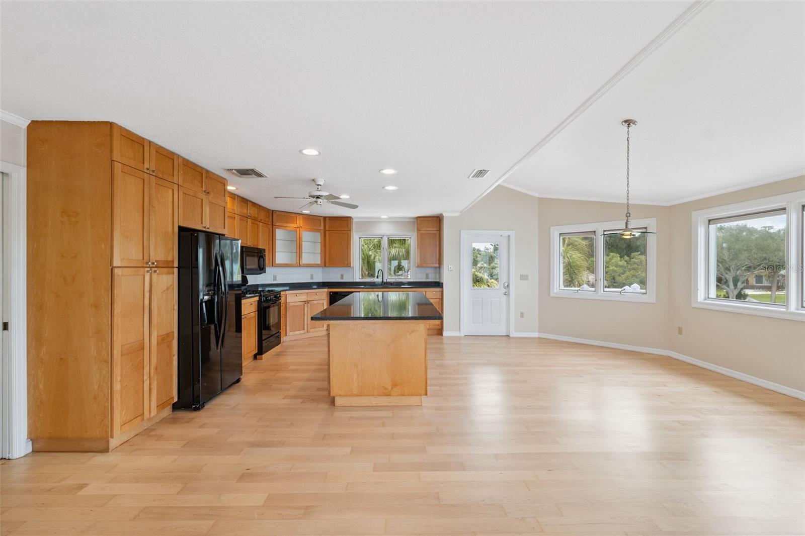 BAILEYS BLUFF ESTATES - Residential