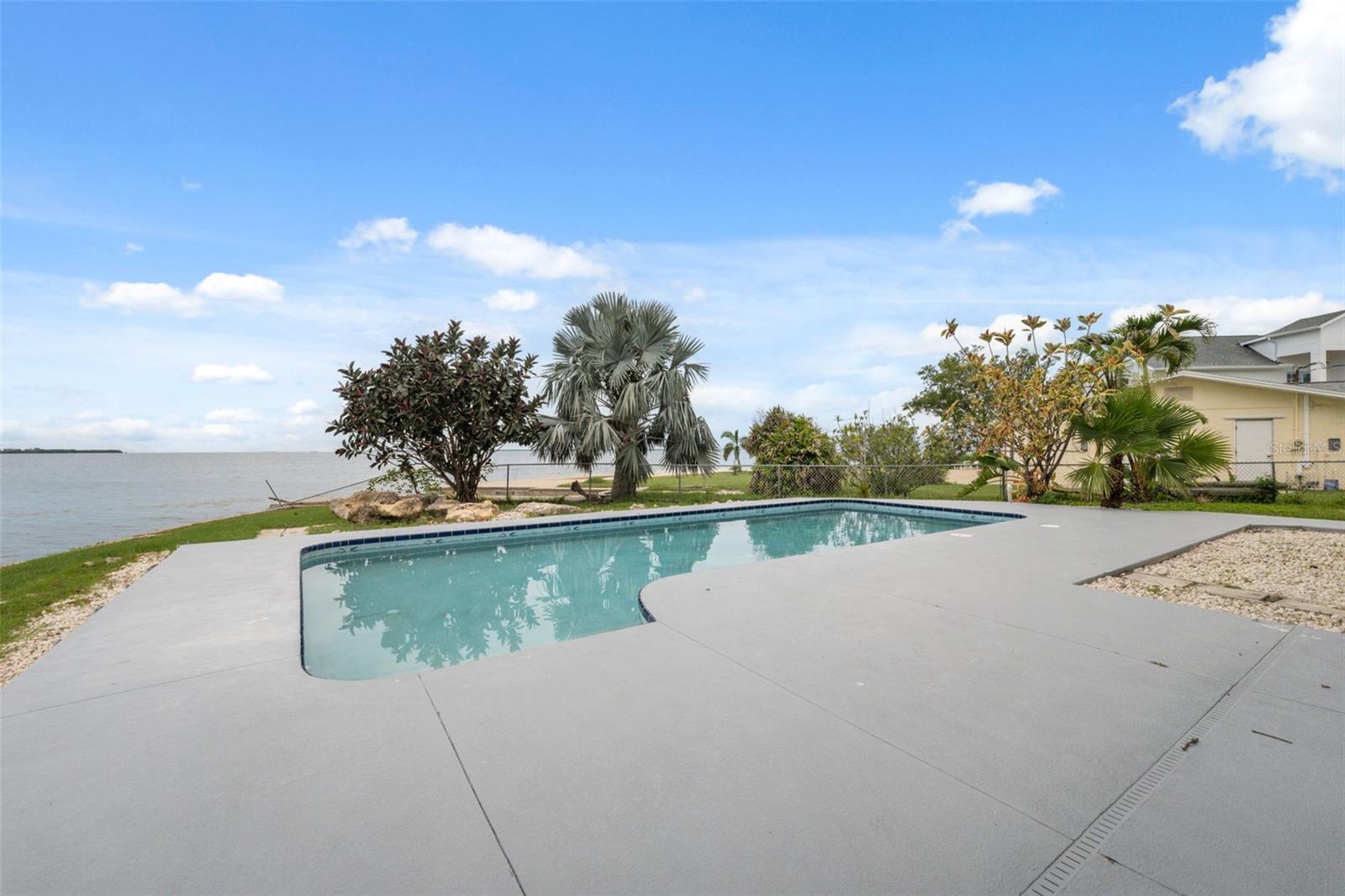 BAILEYS BLUFF ESTATES - Residential