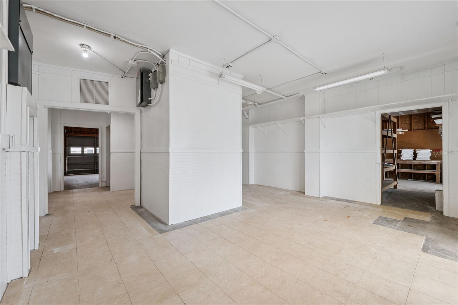 BAILEYS BLUFF ESTATES - Residential