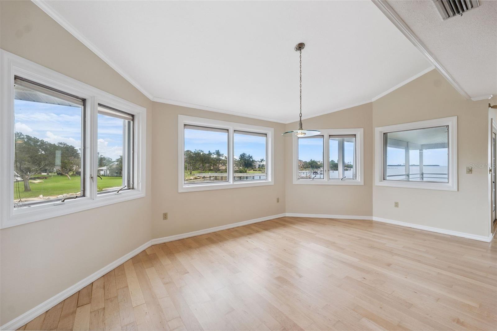 BAILEYS BLUFF ESTATES - Residential