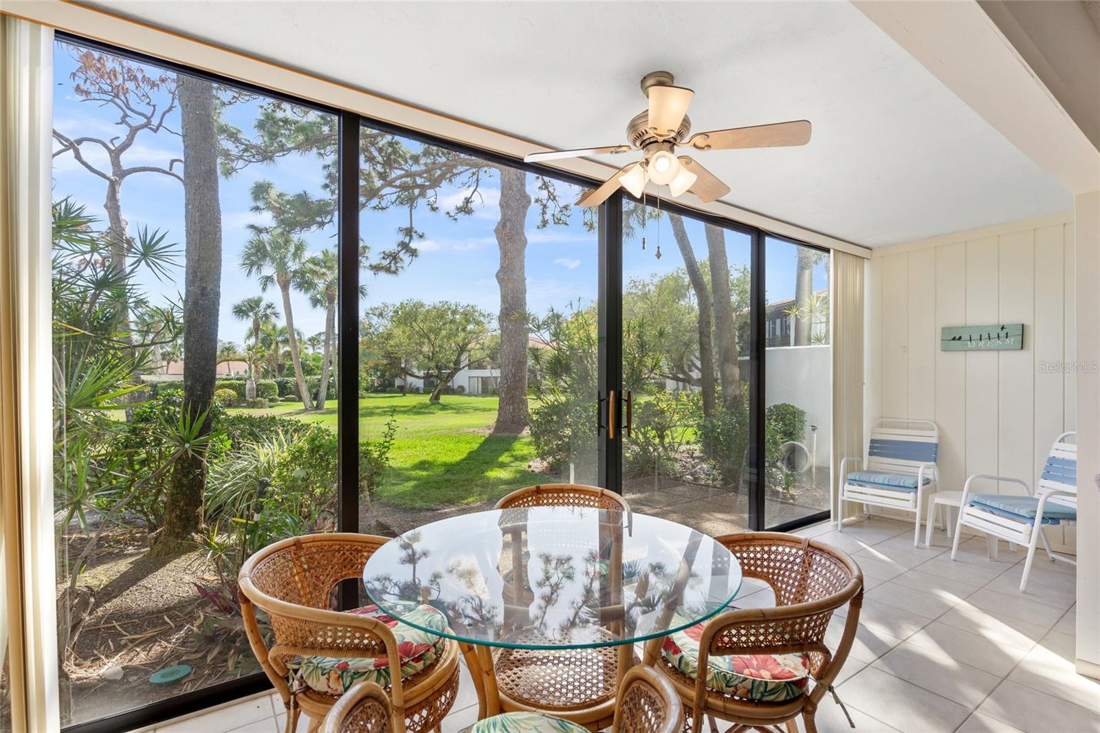 VALENCIA GARDEN II - Residential