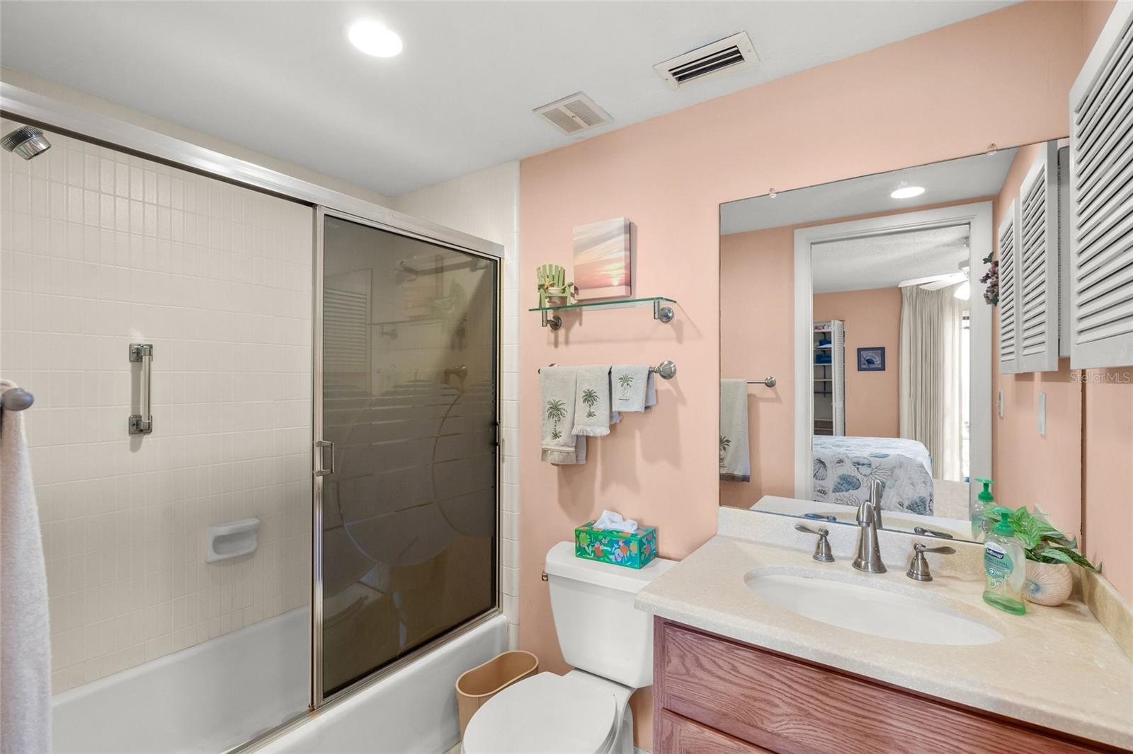 VALENCIA GARDEN II - Residential