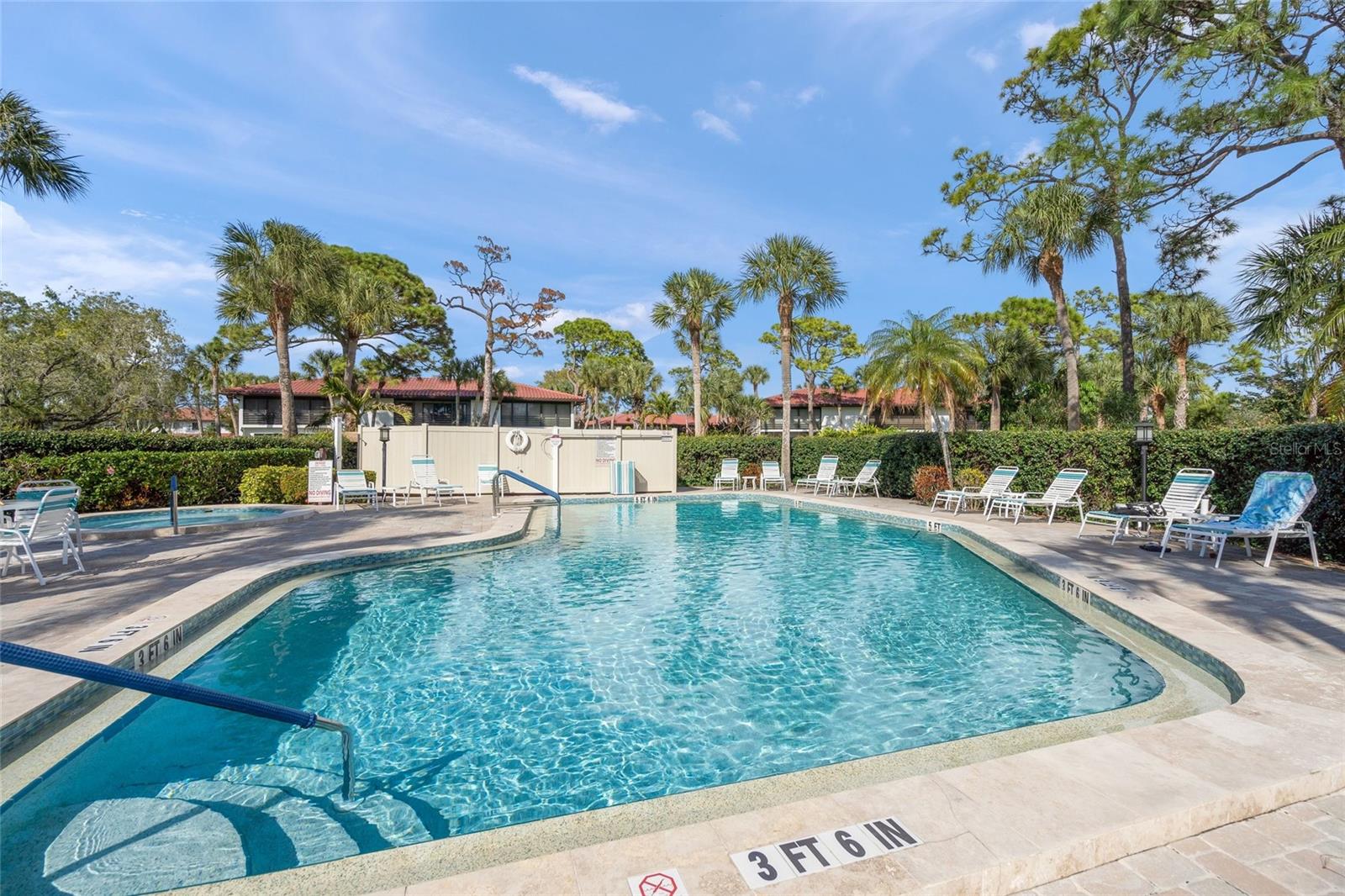 VALENCIA GARDEN II - Residential