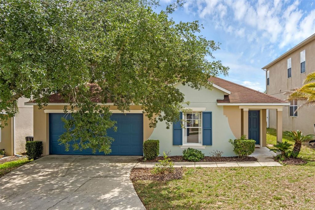 Photo of 126 San Carlo Road, Davenport, FL 33896 (MLS # O6313060)