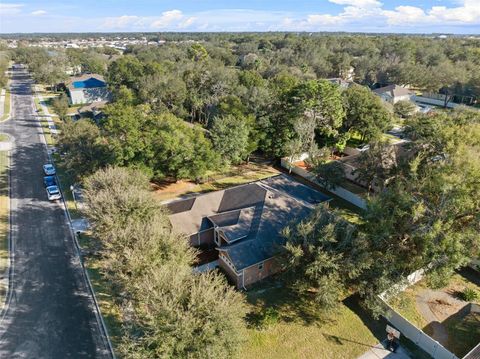 A home in APOPKA