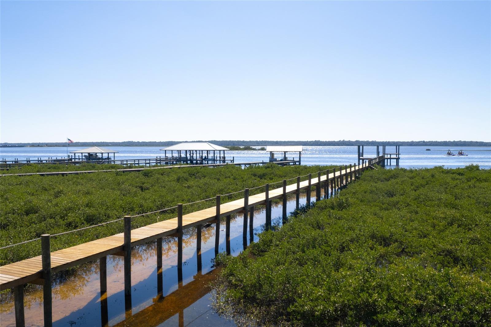 OCEAN GROVE - Residential