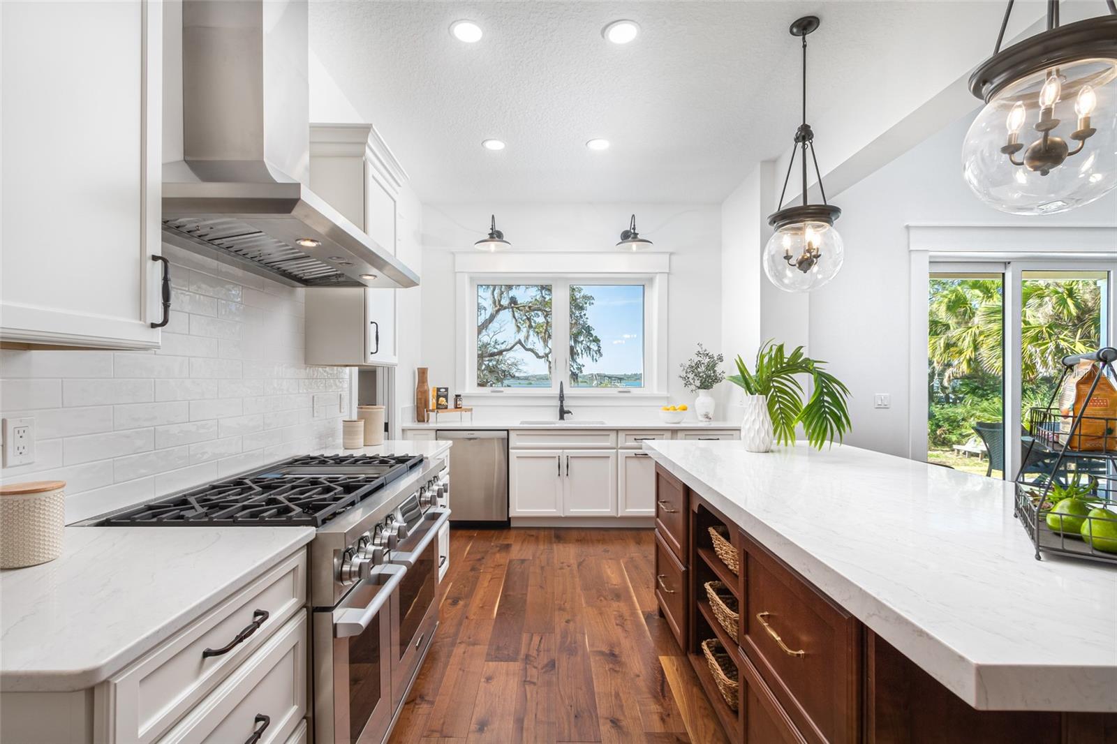 OCEAN GROVE - Residential