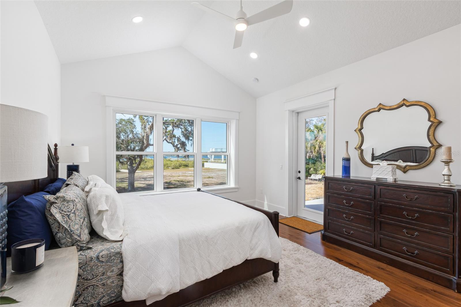 OCEAN GROVE - Residential