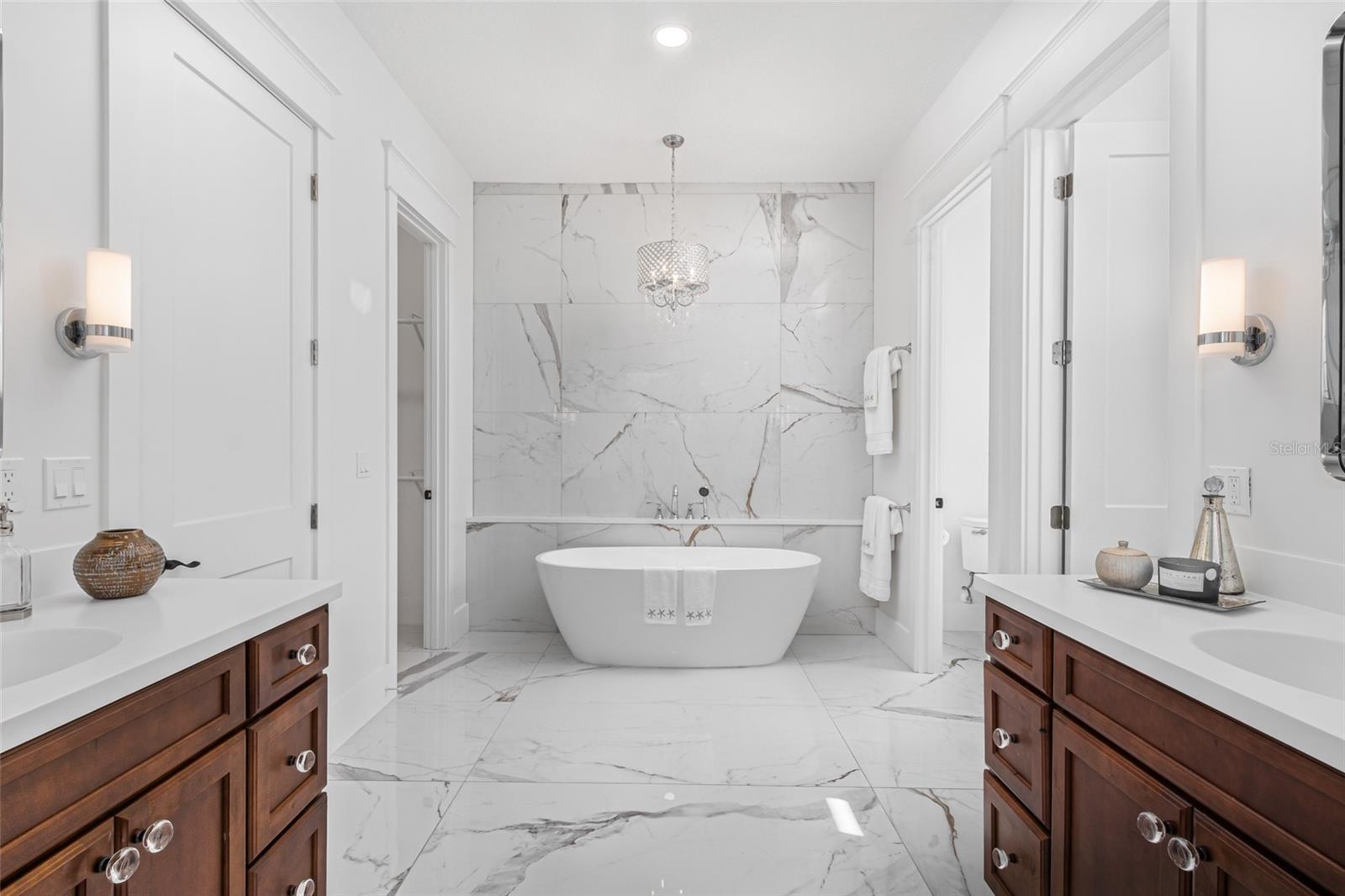 OCEAN GROVE - Residential