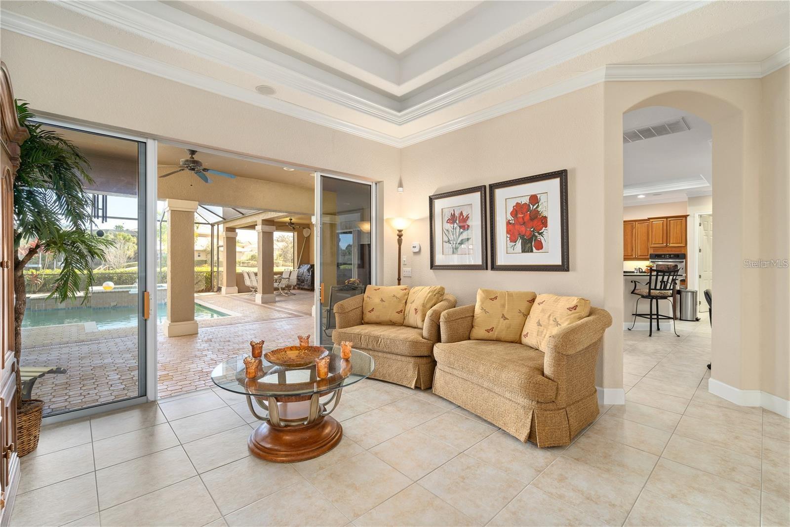 WATERLEFE GOLF & RIVER CLUB - Residential Lease