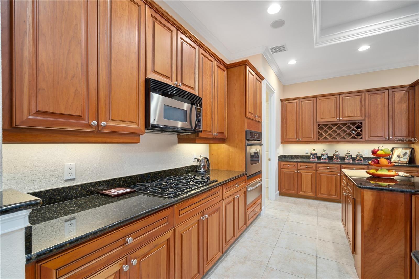 WATERLEFE GOLF & RIVER CLUB - Residential Lease