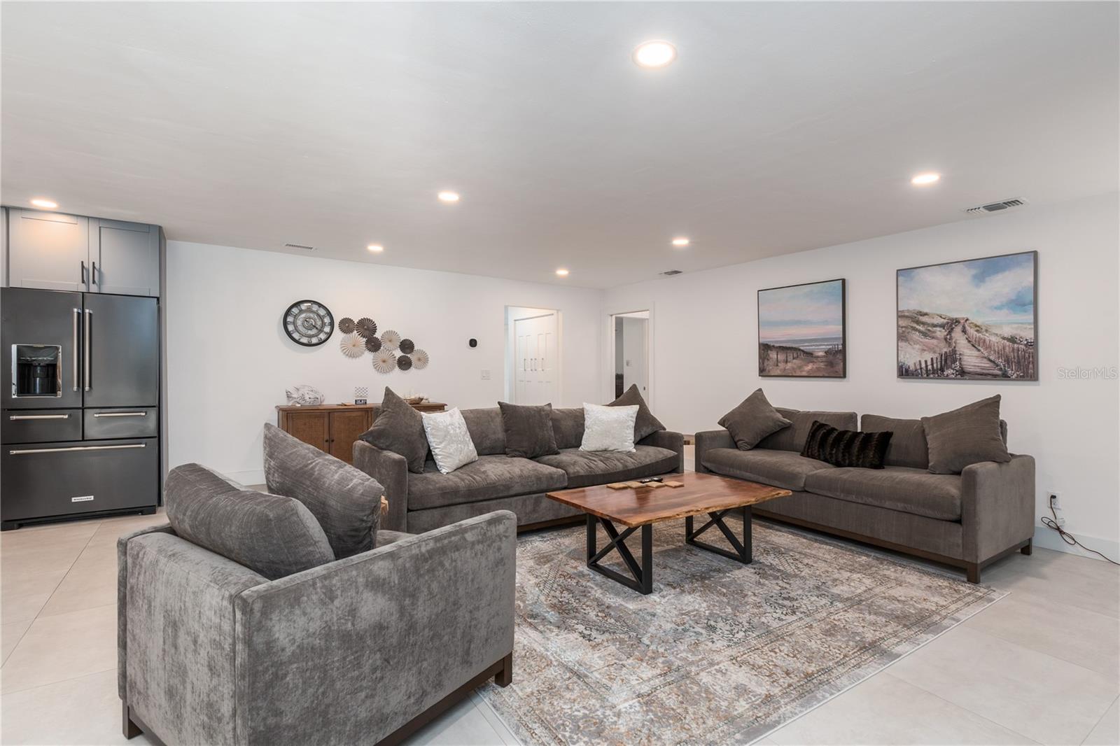 PATTY ANN 1ST ADD - Residential Lease