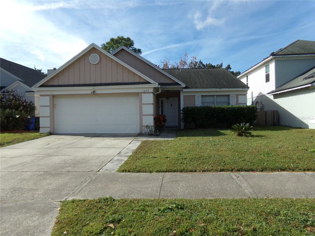 Photo of 1041 Kelsey Ave, Oviedo, FL 32765 (MLS # O6400457)