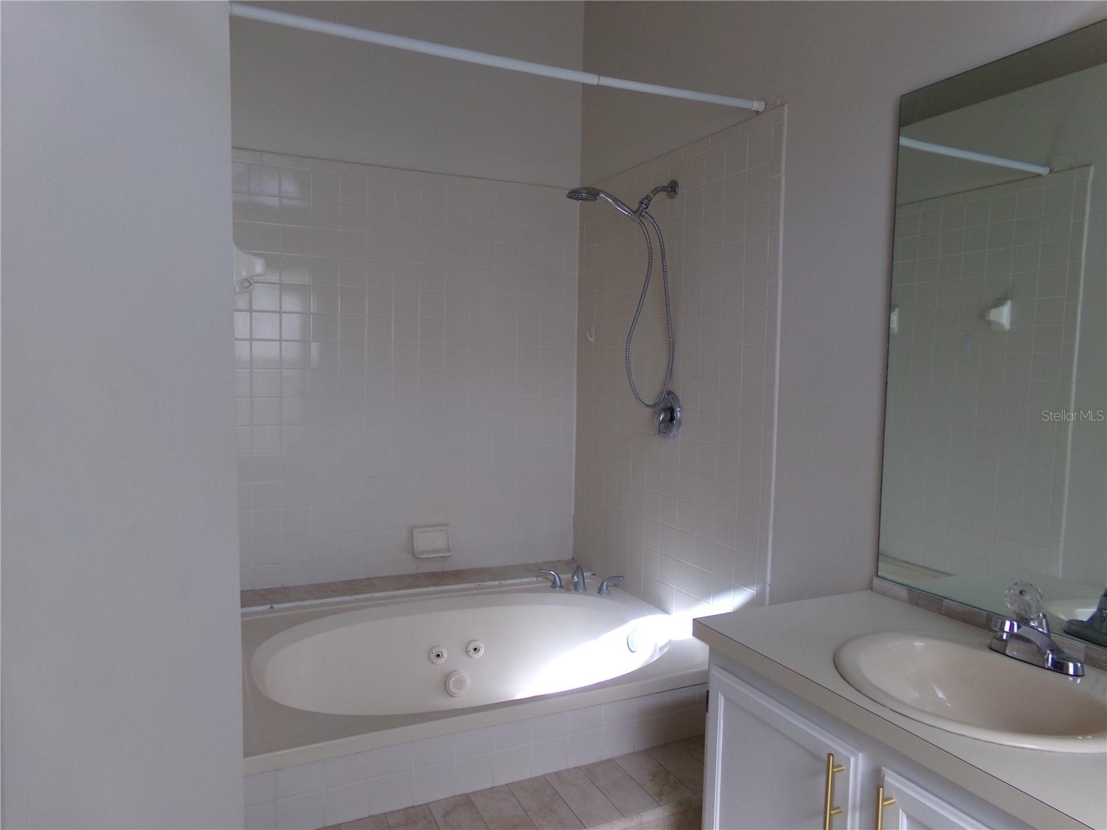 ALAFAYA WOODS PH 12B - Residential