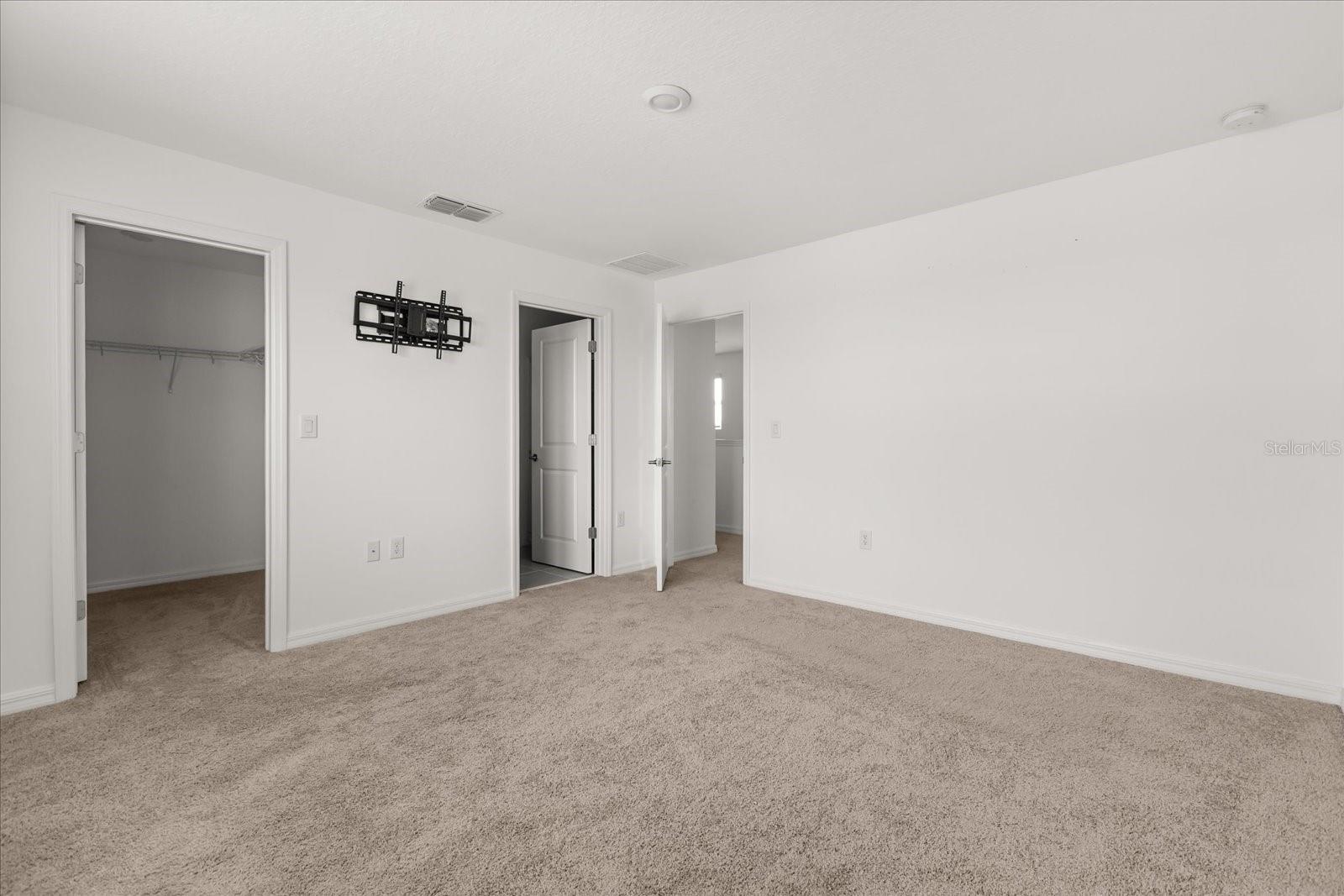 PARKSIDE AT ESTATES - Residential