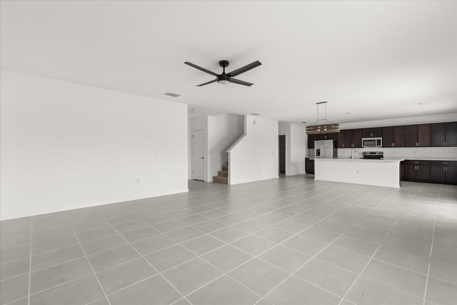 PARKSIDE AT ESTATES - Residential