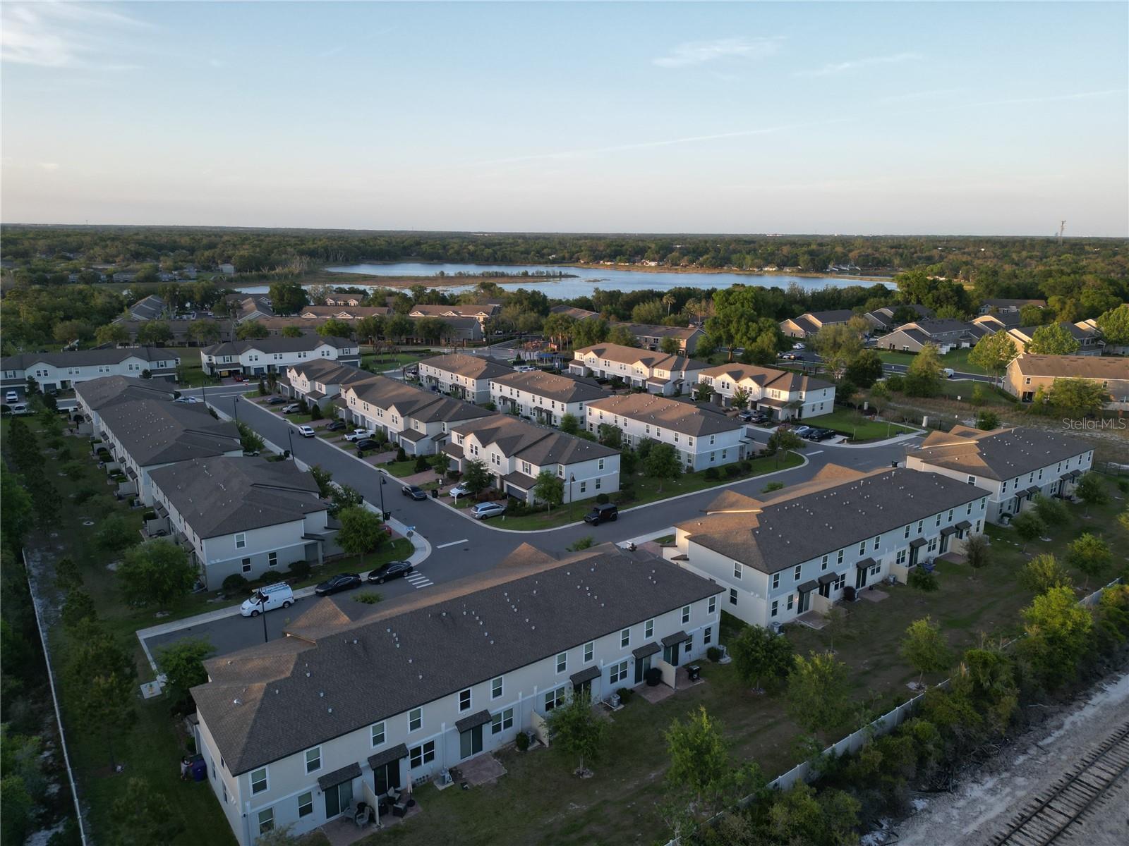 PRAIRIE MDWS - Residential