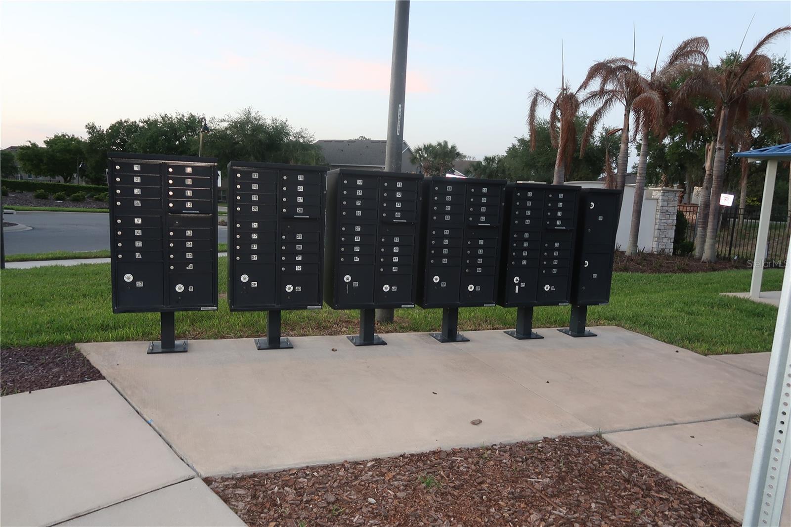 PRAIRIE MDWS - Residential